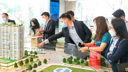 HCMC to inspect property trading floors