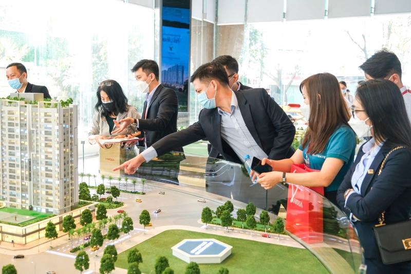 HCMC to inspect property trading floors