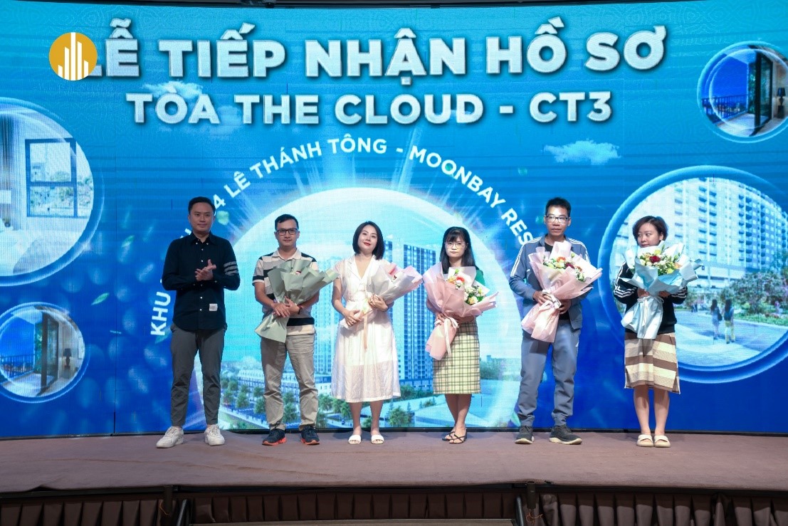 Những cư dân đầu tiên tại MoonBay Residence trong số 185 hồ sơ đã được Sở xây dựng phê duyệt.