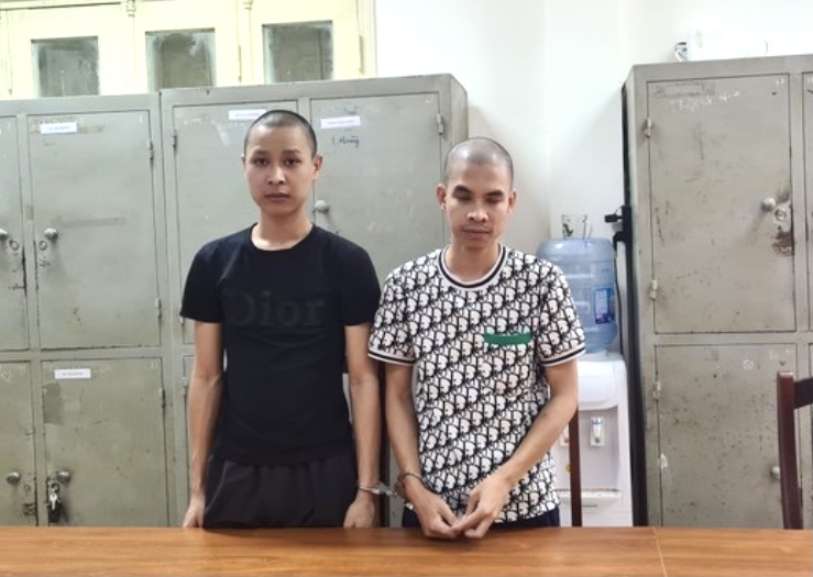 Đối tượng Phan Đình Hùng và Cao Văn Tuấn. (Ảnh Công an quận Nam Từ Liêm).