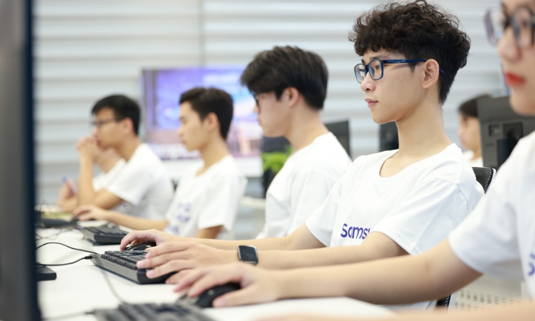 Các em học sinh bắt đầu tham gia Chương trình phát triển nhân tài