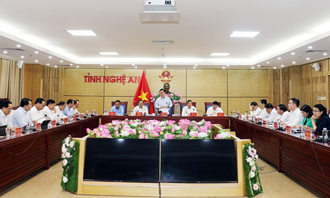 Phiên họp thường kỳ UBND tỉnh Nghệ An tháng 10/2023