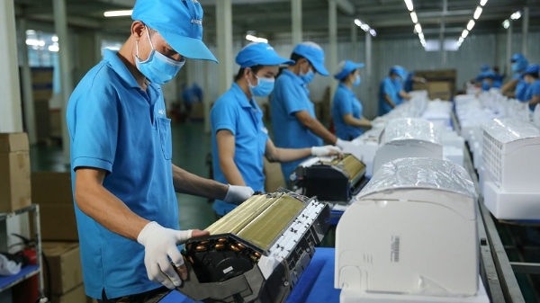 Một lao động Việt làm ra hơn 170 triệu đồng mỗi năm 