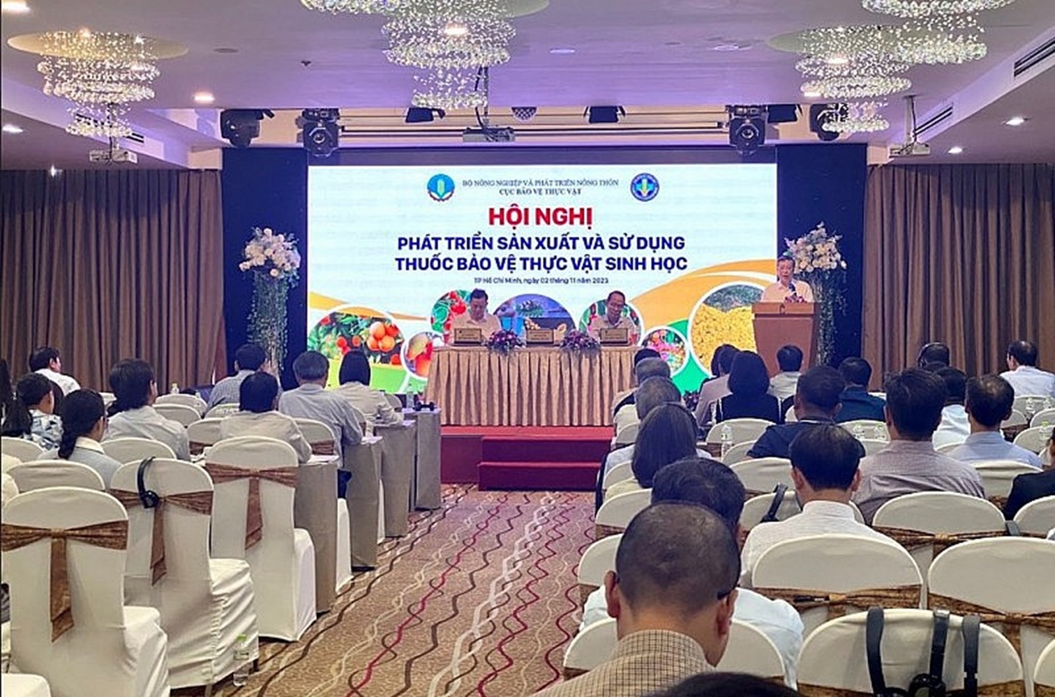 Hội nghị “Phát triển sản xuất và sử dụng thuốc bảo vệ thực vật sinh học” nhằm thảo luận chiến lược và cách thức triển khai cụ thể để thúc đẩy thuốc bảo vệ sinh học trong thời gian tới.