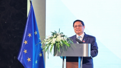 PM proposes solutions to promote green initiatives with EU