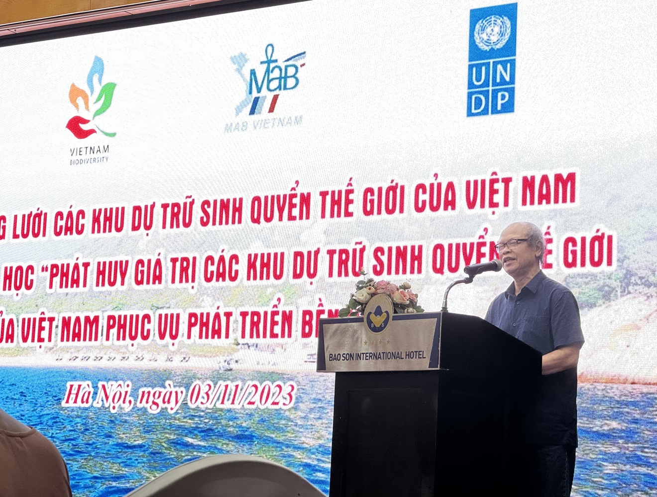 GS.TS Nguyễn Hoàng Trí, Chủ tịch Ủy ban Quốc gia Chương trình Con người và Sinh quyển Việt Nam.