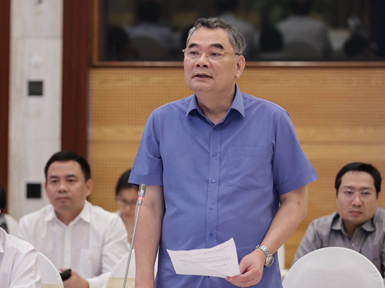 Trung tướng T&ocirc; &Acirc;n X&ocirc; th&ocirc;ng tin về một số vấn đề li&ecirc;n quan đến C&ocirc;ng ty Th&agrave;nh Bưởi.