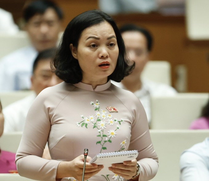 Đại biểu Huỳnh Thị Phúc, Đoàn Đại biểu Quốc hội tỉnh Bà Rịa - Vũng Tàu.