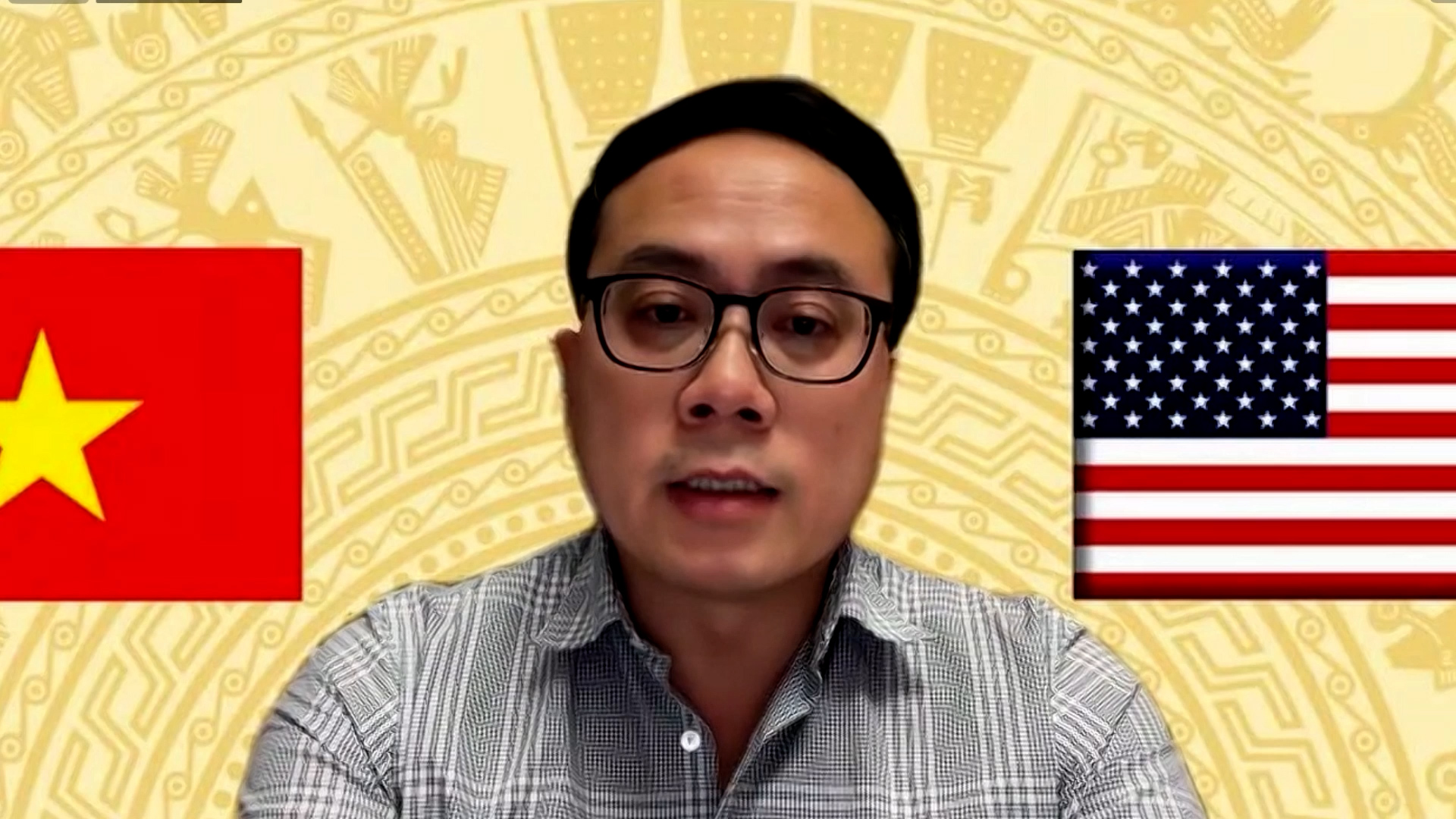 &Ocirc;ng Đỗ Ngọc Hưng, Tham t&aacute;n thương mại, Trưởng Cơ quan Thương vụ Việt Nam tại Hoa Kỳ tham dự toạ đ&agrave;m trực tuyến.