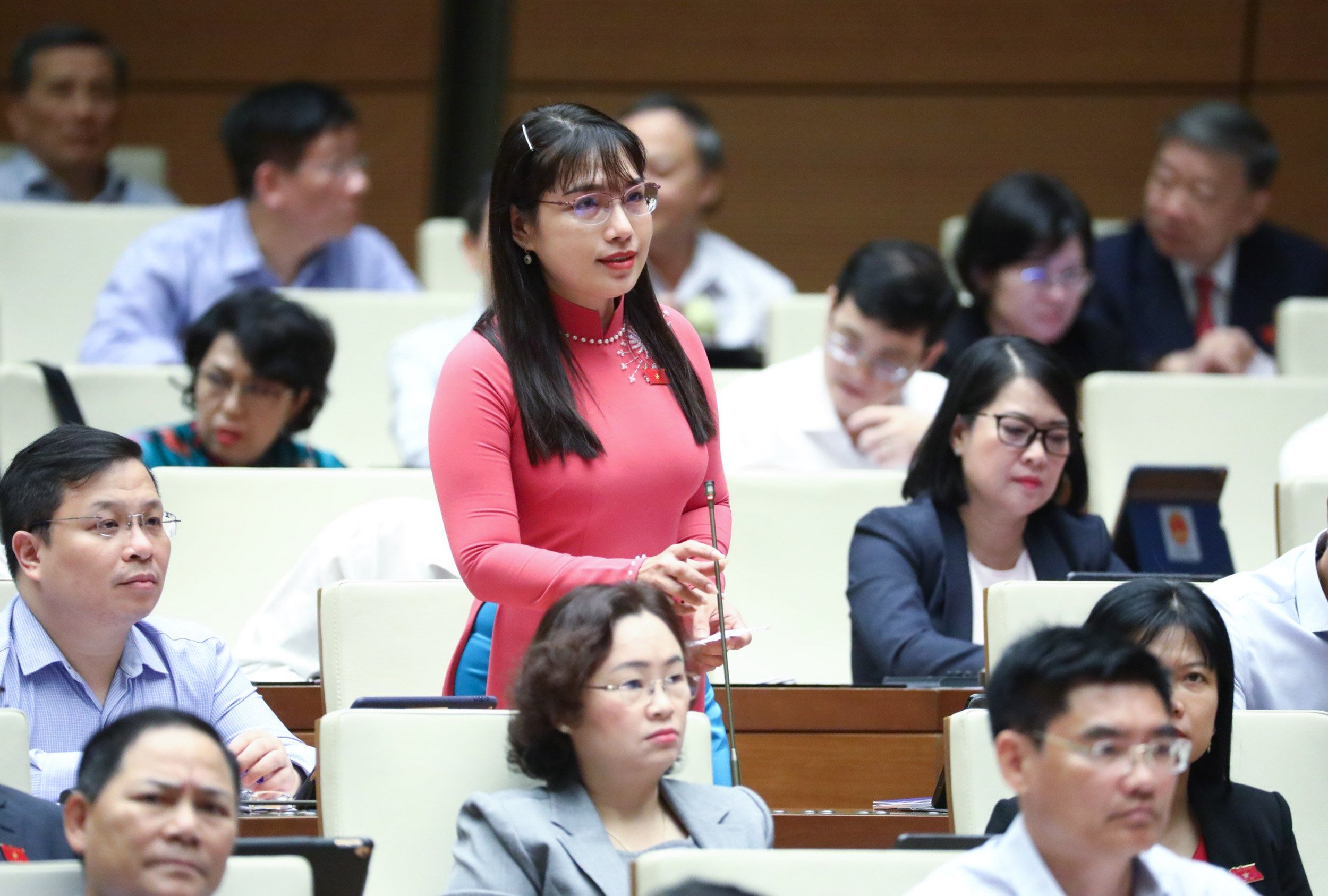 Đại biểu Châu Quỳnh Dao, Đoàn Đại biểu Quốc hội tỉnh Kiên Giang. Ảnh - Quochoi.vn.