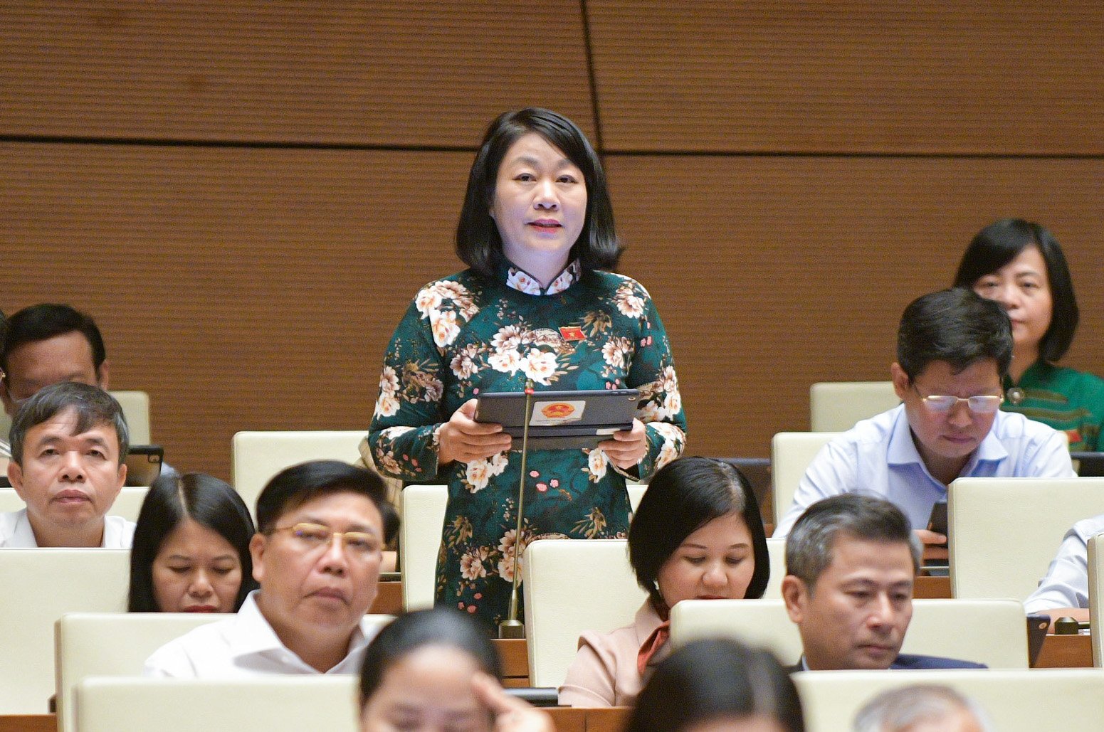 Đại biểu Nguyễn Thị Tuyết Nga, Đo&agrave;n Đại biểu Quốc hội tỉnh Quảng B&igrave;nh. Ảnh - Quochoi.vn.