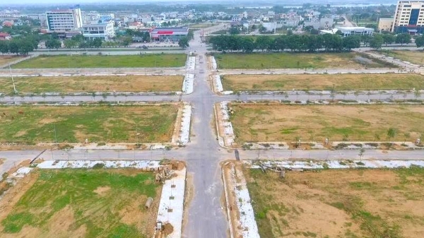 Cần ngăn chặn tình trạng thao túng giá đất