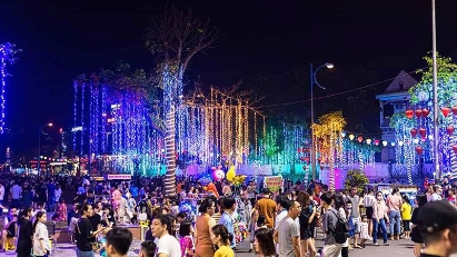 Quang Tri promoting night-time economy
