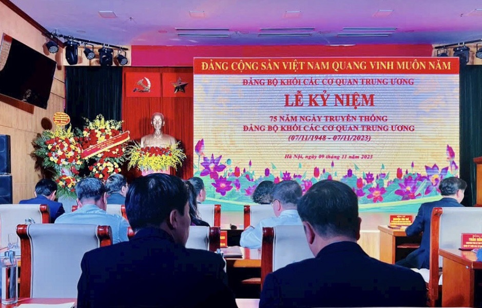 Ngày 9/11, tại Hà Nội, Đảng bộ Khối các cơ quan Trung ương tổ chức Lễ kỷ niệm 75 năm Ngày truyền thống (7-11-1948 / 7-11-2023).