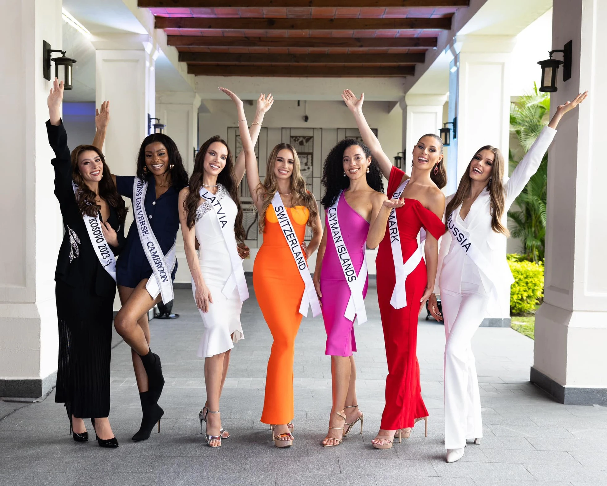 Giữa lúc công ty sở hữu đang gặp vấn đề, cuộc thi Miss Universe 2023 vẫn diễn ra sôi nổi tại El Salvador. 