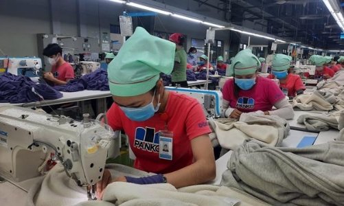 Mức sinh thấp sẽ dẫn tới thiếu hụt nguồn lao động, dân số già, ảnh hưởng xấu tới an sinh xã hội 