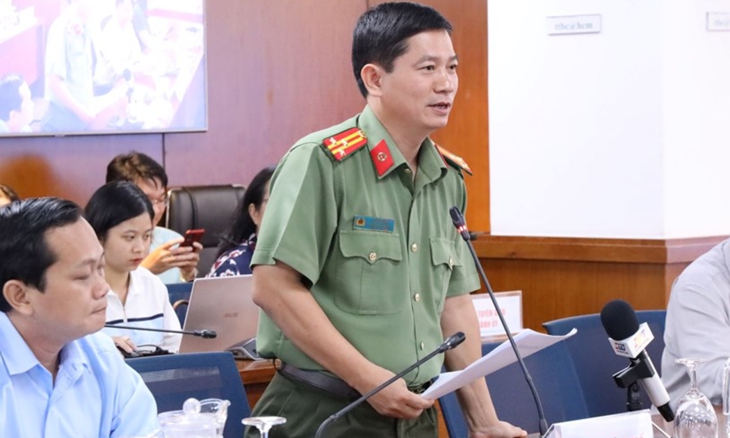Phó Trưởng Phòng Tham mưu Công an TP.HCM, Thượng tá Lê Mạnh Hà khuyến cáo người dân không nên công khai thông tin cá nhân trên mạng xã hội. 
