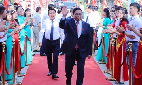 Thủ tướng Chính phủ Phạm Minh Chính dự lễ kỷ niệm 60 năm thành lập Trường THPT Cẩm Thủy 1