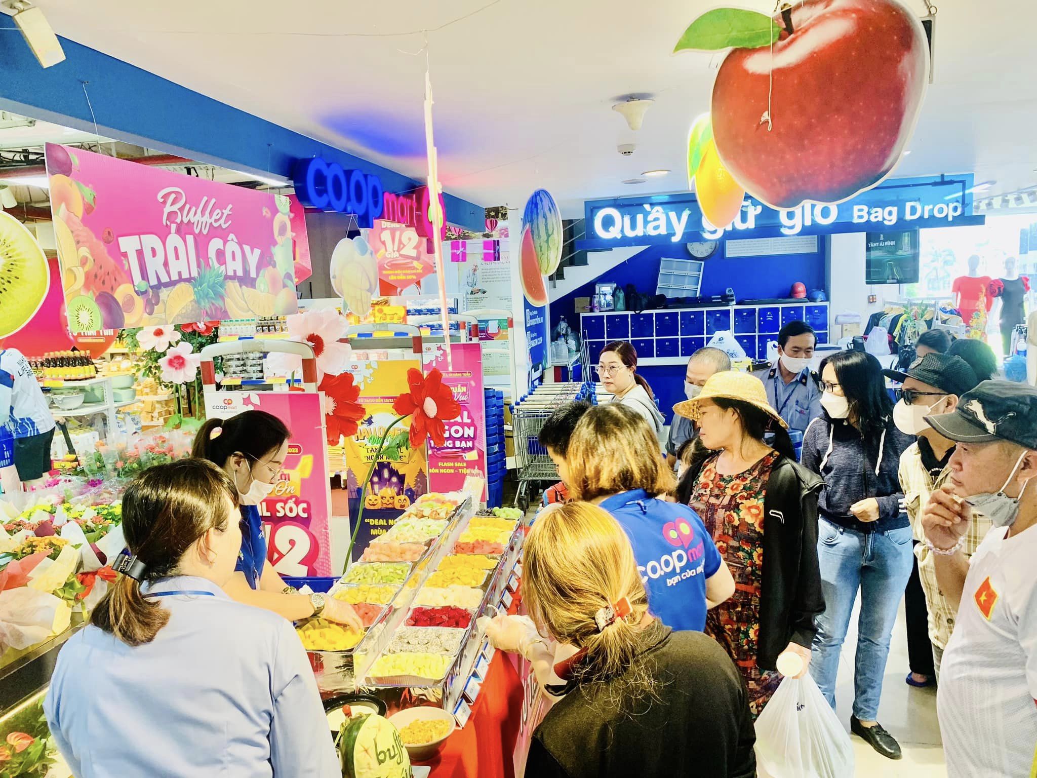 Chuỗi Co.opmart phối hợp với nh&agrave; cung cấp, đối t&aacute;c nhằm tiết giảm chi ph&iacute; tối đa để mang lại nguồn h&agrave;ng phong ohus c&oacute; gi&aacute; cả hợp l&yacute; trong dịp Tết.&nbsp;