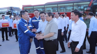 PM visits Nghi Son Economic Zone in Thanh Hoa