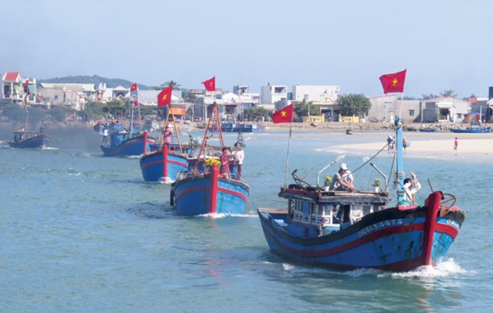 Đánh bắt phải tuân thủ luật pháp.