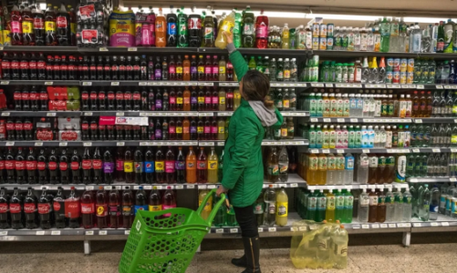 “Luật đồ ăn vặt” sẽ tác động đến ngành F&B toàn cầu?