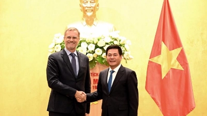 Ambassador: France to help Vietnam further utilize EUVFTA