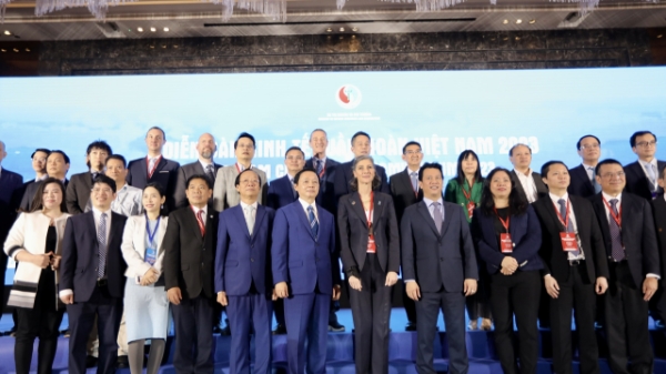 Hình ảnh và phát ngôn ấn tượng tại Diễn đàn kinh tế tuần hoàn Việt Nam 2023 