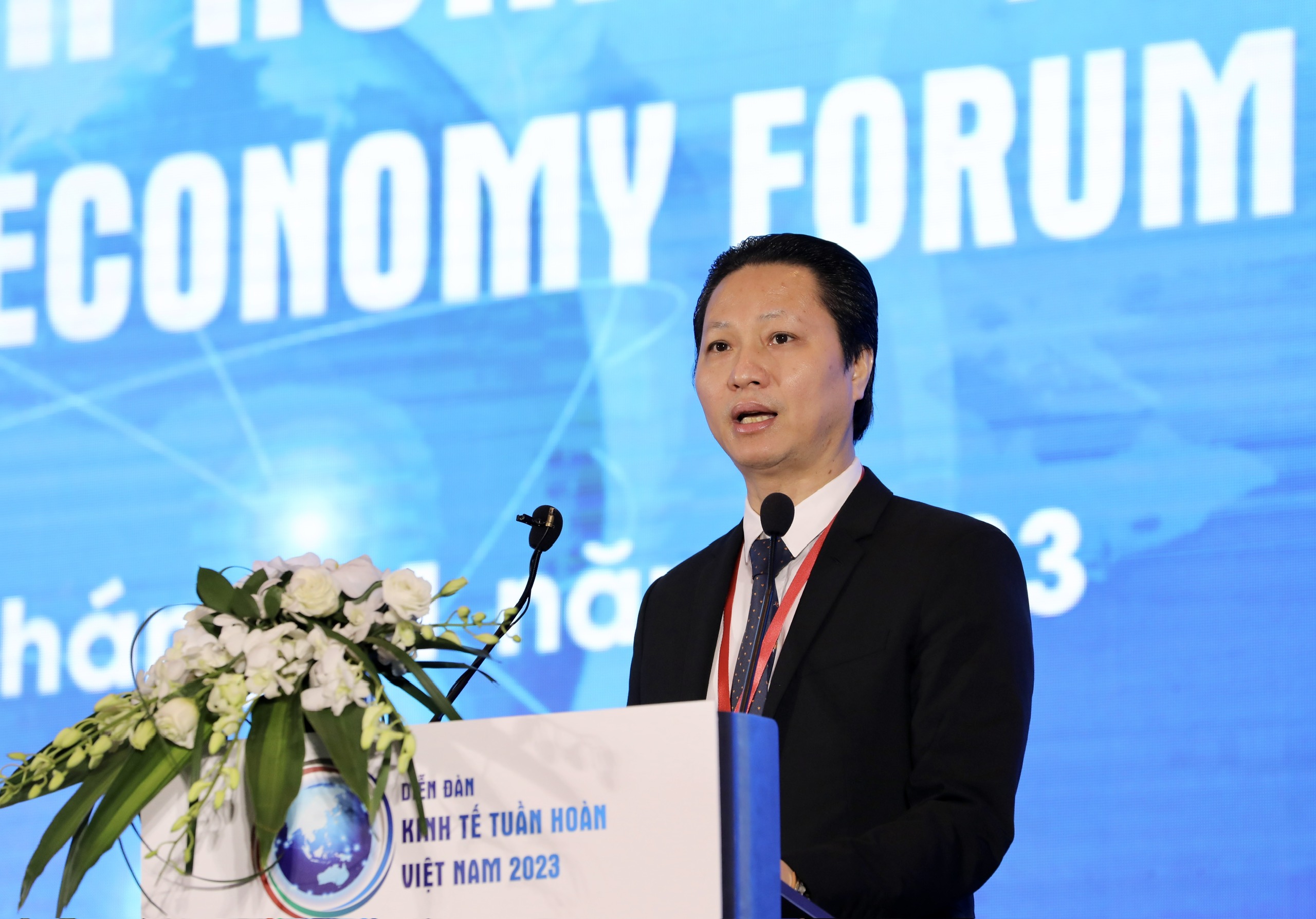 &Ocirc;ng Đỗ Thanh Sơn, Ph&oacute; Tổng gi&aacute;m đốc phụ tr&aacute;ch Ban điều h&agrave;nh Ng&acirc;n h&agrave;ng thương mại cổ phần C&ocirc;ng thương Việt Nam (VietinBank). Ảnh: Việt Dũng.