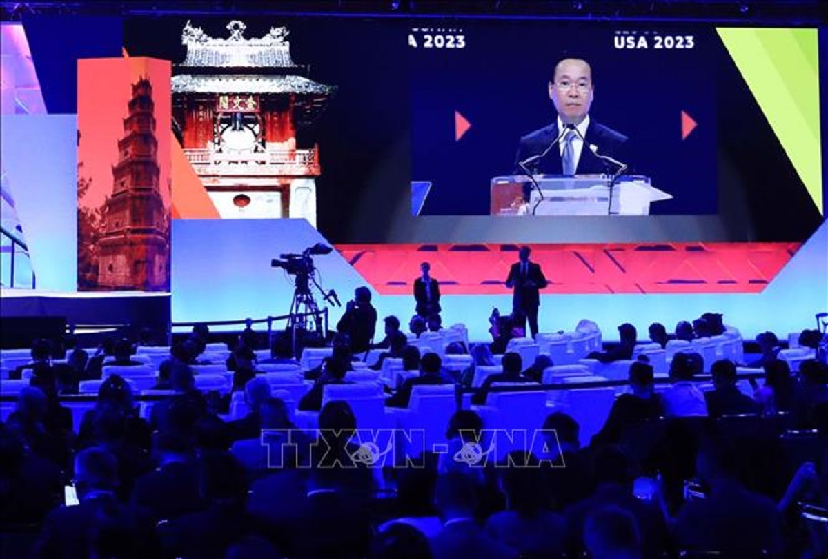 Chủ tịch nước Võ Văn Thưởng nhấn mạnh, để tiếp tục theo đuổi những mục tiêu cao cả đã đề ra, cần một tư duy mới bao trùm, hài hòa và nhân văn. Ảnh: TTXVN.