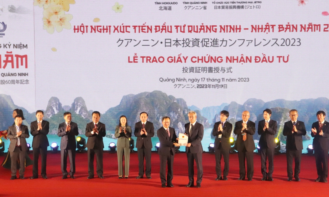 Lễ trao giấy chứng nhận đăng ký đầu tư các dự án FDI Nhật Bản tiêu biểu trên địa bàn tỉnh