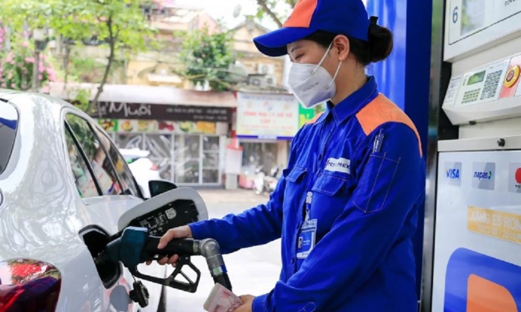 Giám sát việc phát hành hóa đơn điện tử theo từng lần bán xăng dầu.