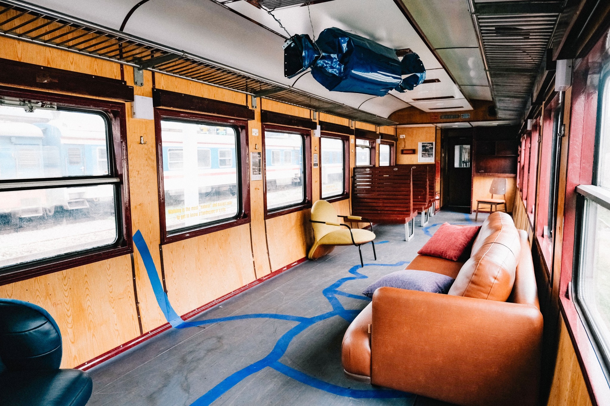 Nhằm phục vụ nhu cầu đi lại của nh&acirc;n d&acirc;n v&agrave; du kh&aacute;ch trong dịp Lễ hội Thiết kế S&aacute;ng tạo 2023, trong suốt thời gian từ 18/11 - 26/11, Tổng C&ocirc;ng ty Đường sắt Việt Nam đưa v&agrave;o khai th&aacute;c chuyến t&agrave;u &ldquo;H&agrave;nh tr&igrave;nh di sản&rdquo; d&agrave;nh ri&ecirc;ng cho du kh&aacute;ch tham gia trải nghiệm lễ hội.&nbsp;