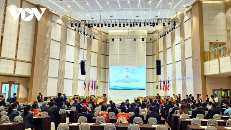 Forum brings businesses from five ASEAN countries together