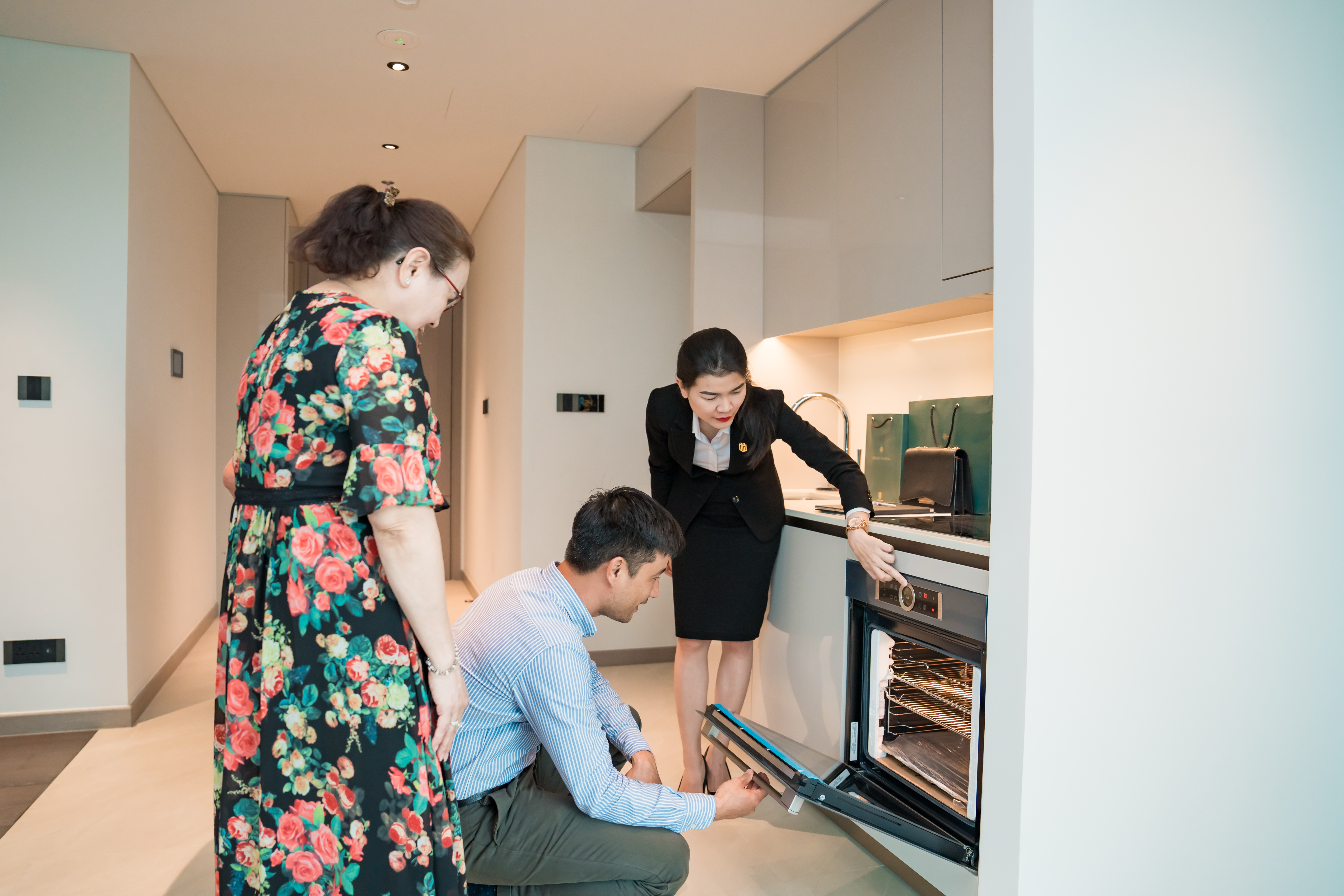 Các khách hàng nhận bàn giao trong đợt đầu tiên đều rất hài lòng về chất lượng của các chi tiết hoàn thiện bên trong căn hộ hàng hiệu Marriott. 