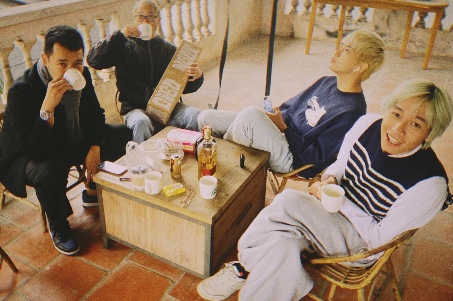 Ban nhạc Ngọt v&agrave; album Gieo tr&ecirc;n tay.