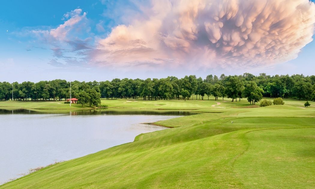 Cảnh quan thiên nhiên tại tổ hợp Kings Island Golf Resort.