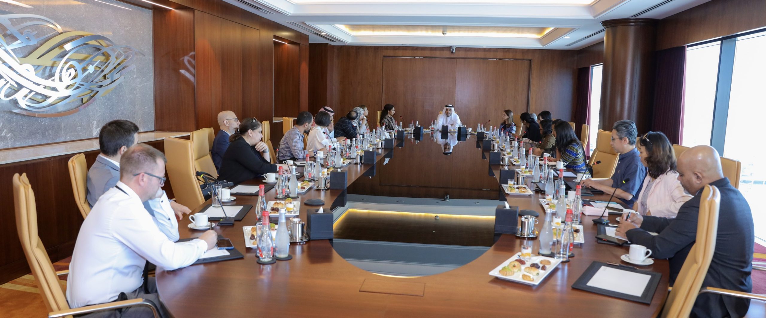 Ông Mohammad Ali Rashed Lootah, Chủ tịch kiêm Giám đốc Điều hành Dubai Chambers, trong một buổi chia sẻ gần đây. Nguồn ảnh: Dubai Chambers.