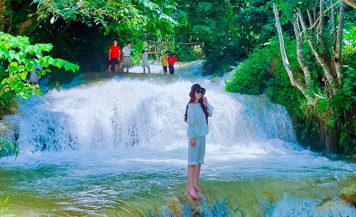 Được mệnh danh là một trong những dòng thác đẹp nhất Thanh Hóa, thác Hiêu Pù Luông là điểm đến lý tưởng để du khách chiêm ngưỡng và cảm nhận trọn vẹn vẻ đẹp của núi rừng hùng vĩ