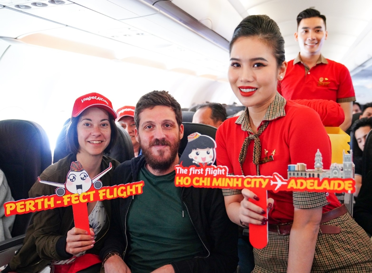 Phi h&agrave;nh đo&agrave;n Vietjet tr&ecirc;n h&agrave;nh tr&igrave;nh kết nối Việt Nam với Perth, Adelaide.