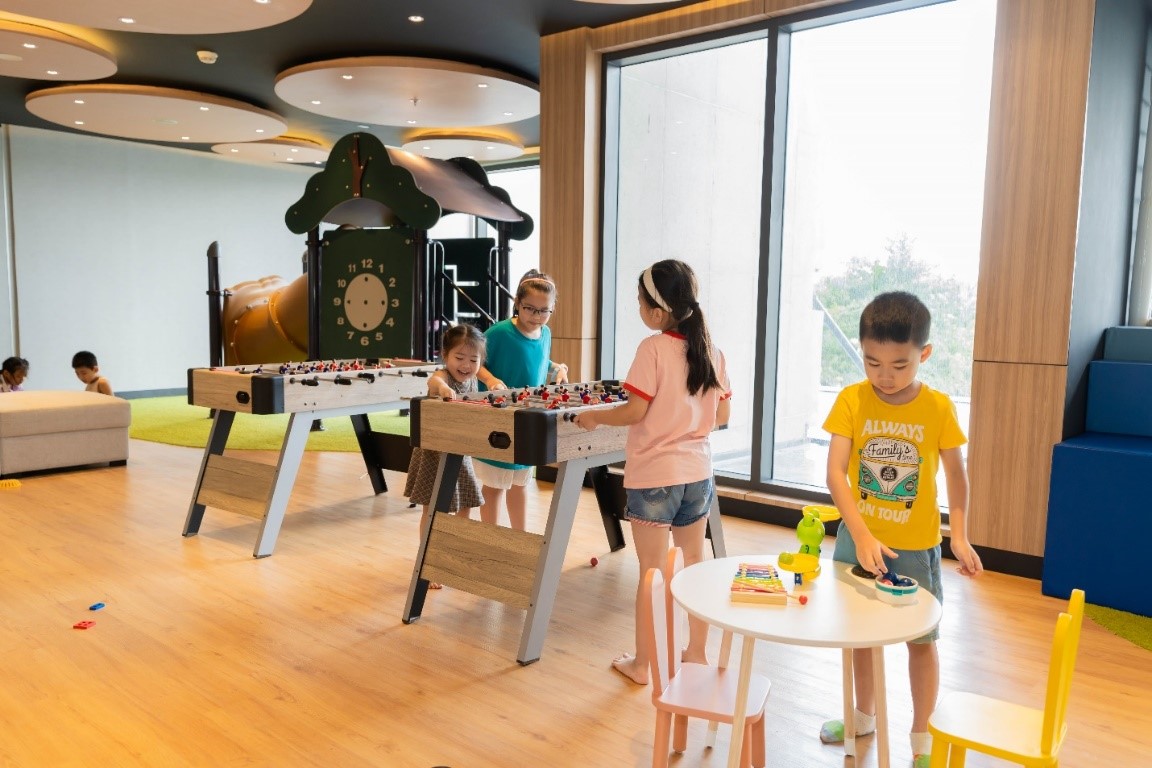 Khu vui chơi d&agrave;nh cho trẻ em được thiết kế với nhiều hoạt động trải nghiệm l&yacute; th&uacute;.