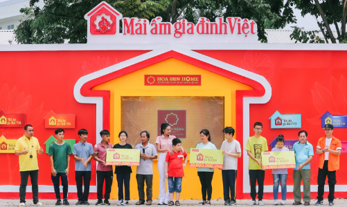 Mái ấm gia đình Việt mang yêu thương về với Vĩnh Phúc