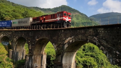 Daily train to link Hue & Da Nang