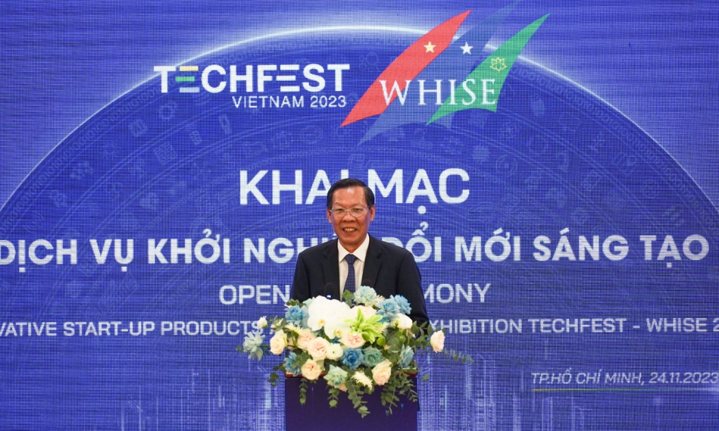 Chủ tịch UBND TP.HCM Phan Văn Mãi phát biểu khai mạc Techfest – Whise 2023, sáng 24/11.