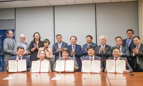 Hải Phòng bắt tay phát triển logistics với Cảng New York và New Jersey (Hoa Kỳ)