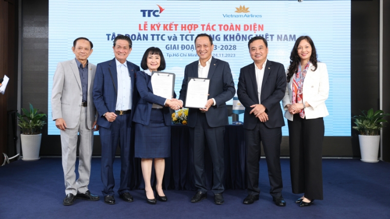 TTC Group & Vietnam Airlines sign comprehensive cooperation agreement