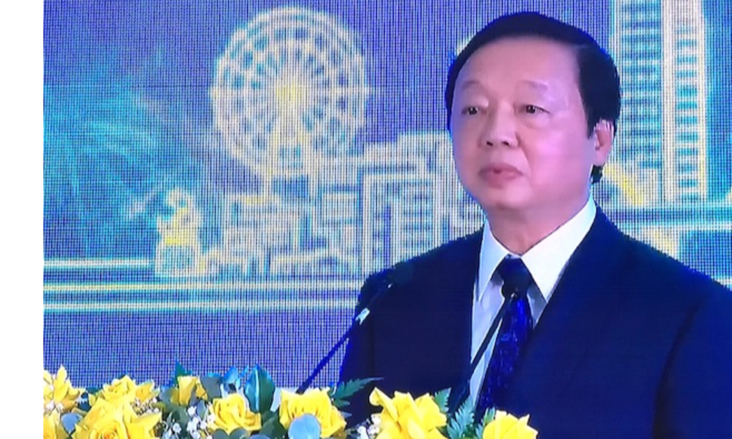 Phó Thủ tướng Chính phủ Trần Hồng Hà phát biểu tại Lễ Công bố Quy hoạch thành phố Đà Nẵng thời kỳ 2021 – 2030, tầm nhìn đến năm 2050. Ảnh Ngô Anh Văn