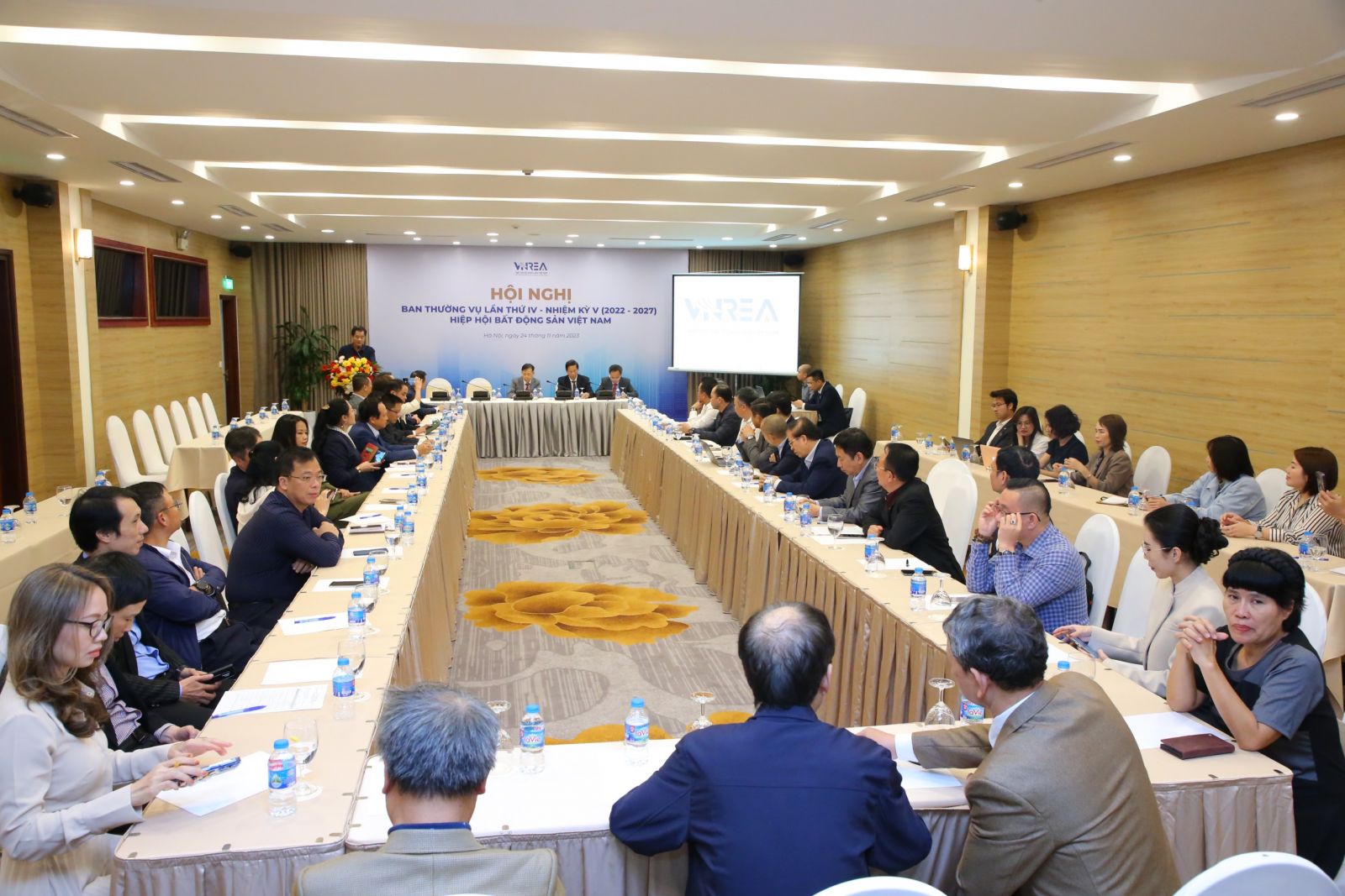 Toàn cảnh Hội nghị Ban Thường vụ Hiệp hội bất động sản Việt Nam 