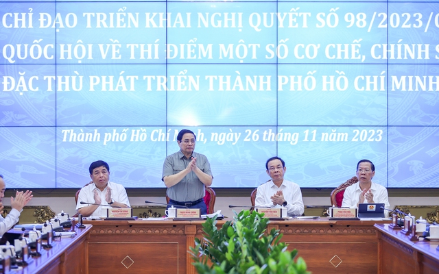 Hội nghị đầu tiên của Ban Chỉ đạo triển khai thực hiện Nghị quyết số 98/2023. Ảnh VGP/Nhật Bắc.