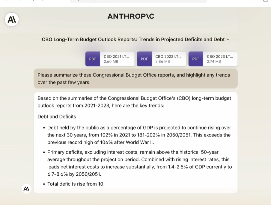 Claude c&oacute; thể t&oacute;m tắt, thực hiện hỏi & đ&aacute;p, dự b&aacute;o xu hướng, so s&aacute;nh v&agrave; đối chiếu nhiều t&agrave;i liệu, v.v. (Nguồn: Anthropic).